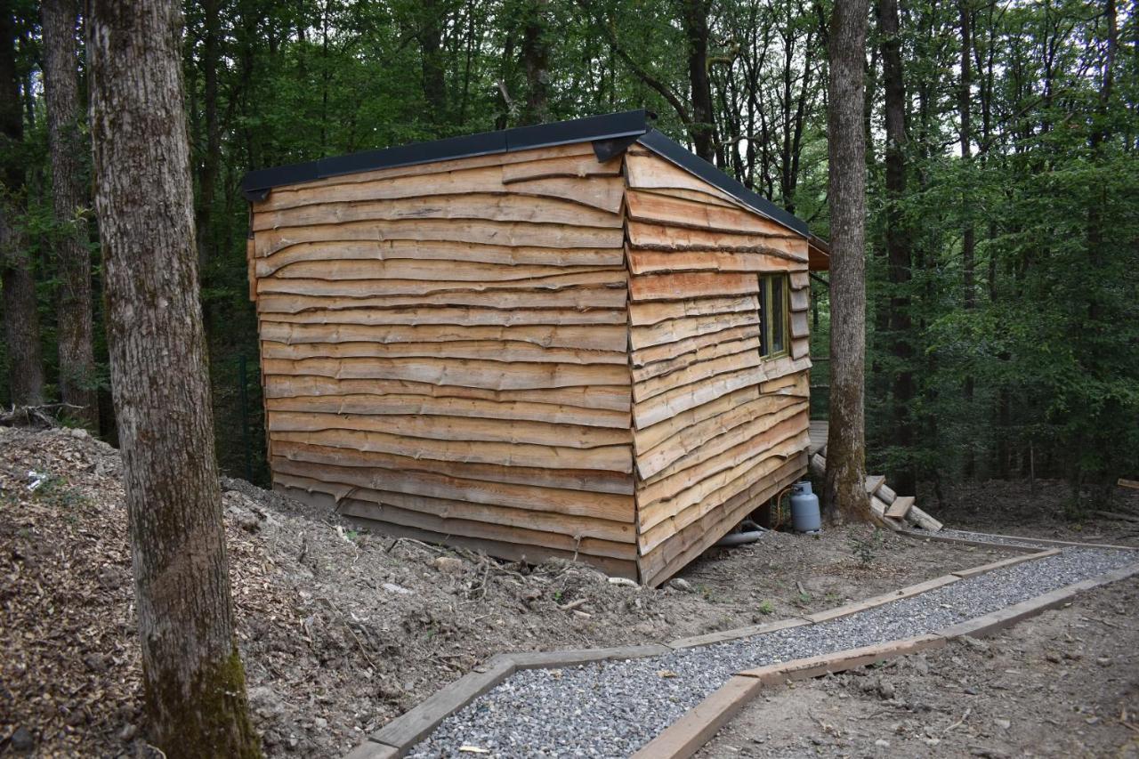 La Cabane Aux Ecureuils Philippeville Exterior foto